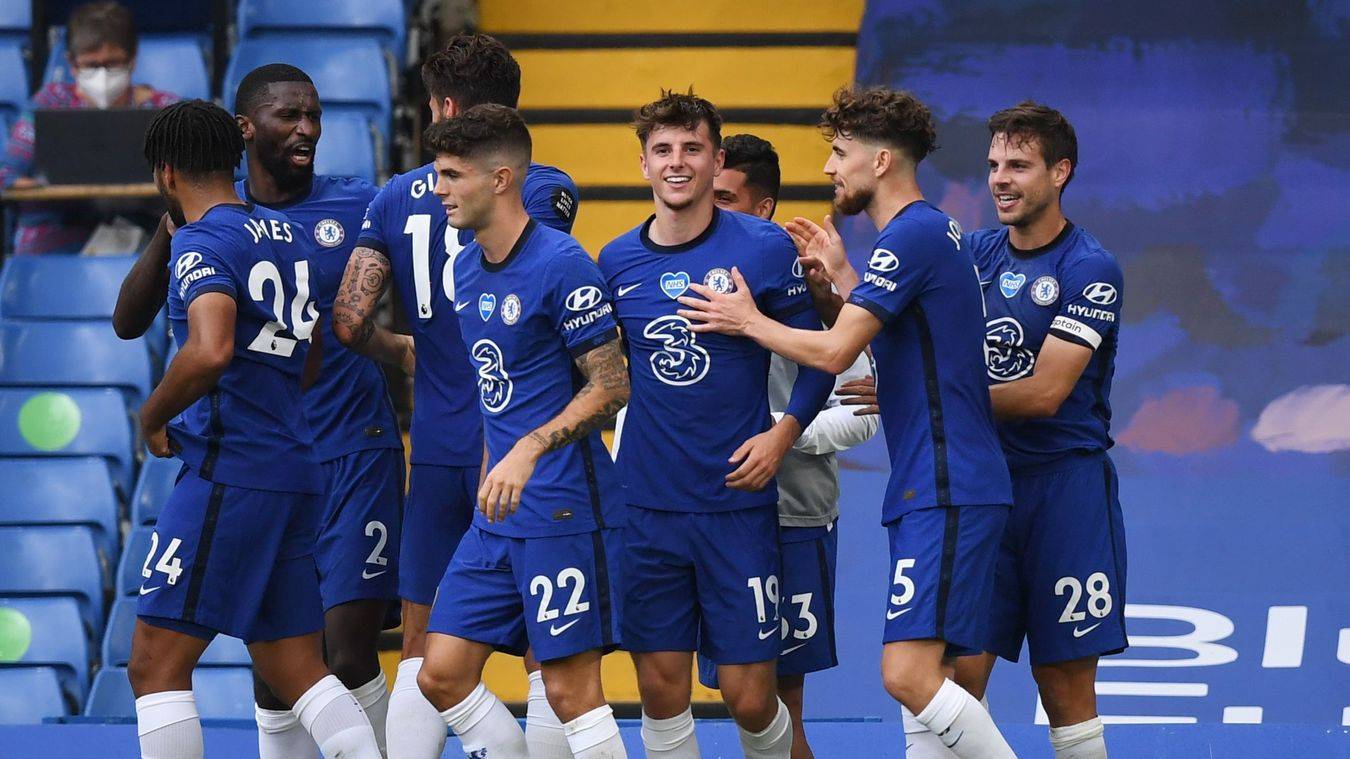 充满兴趣 充满兴趣