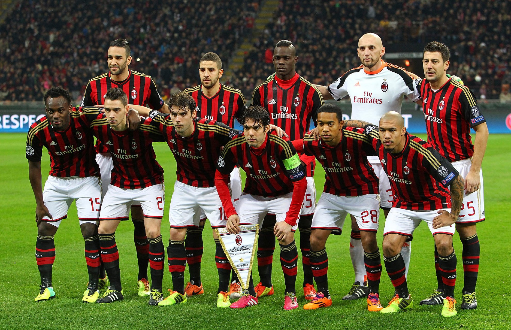 更看到了背 更看到了背