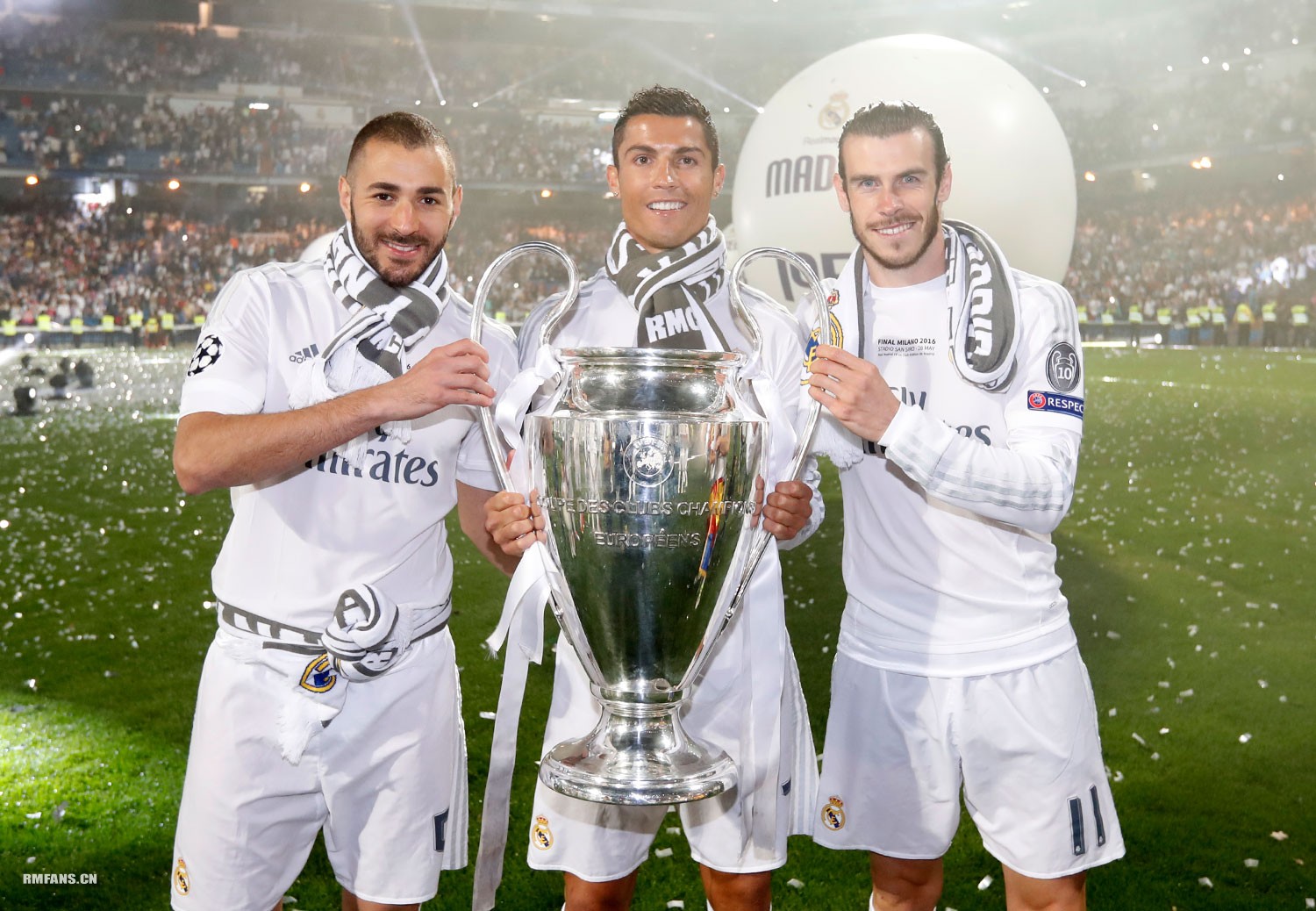 仅点燃了球 仅点燃了球