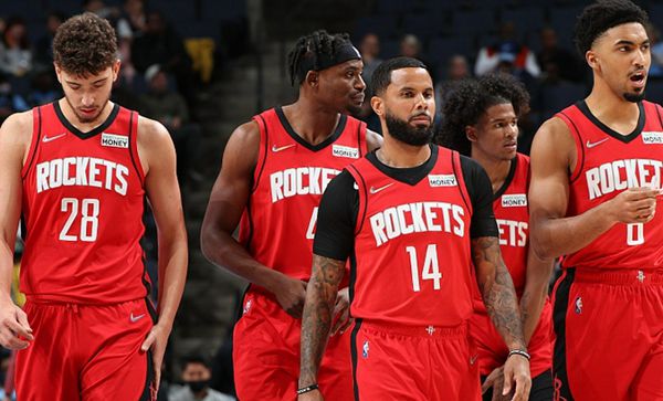 在比赛中展 在比赛中展