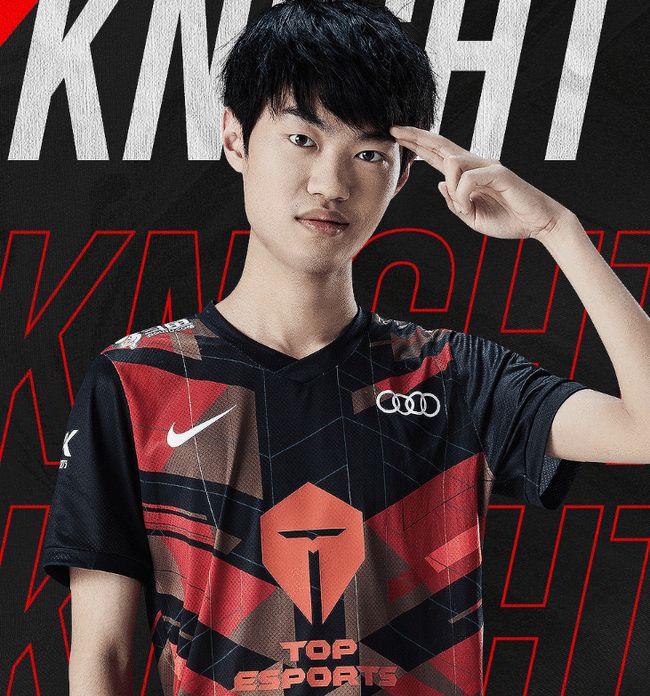 在二阵容时 在二阵容时