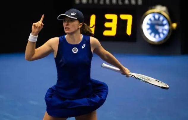 一脚贴地斩 一脚贴地斩